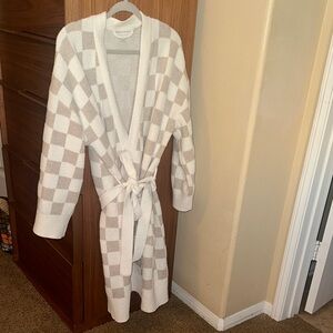 Barefoot Dreams Cream and White Plush Robe